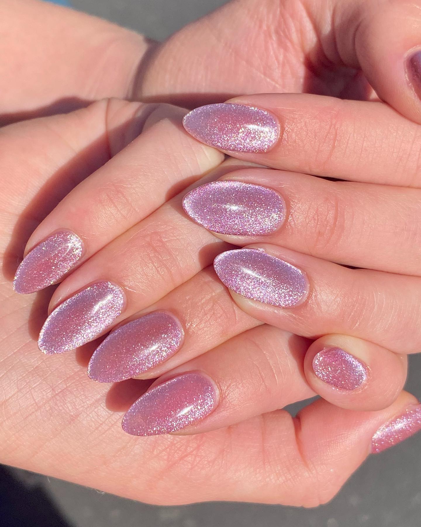 25 LATEST VELVET NAIL DESIGNS TO TRY IN JANUARY 2024