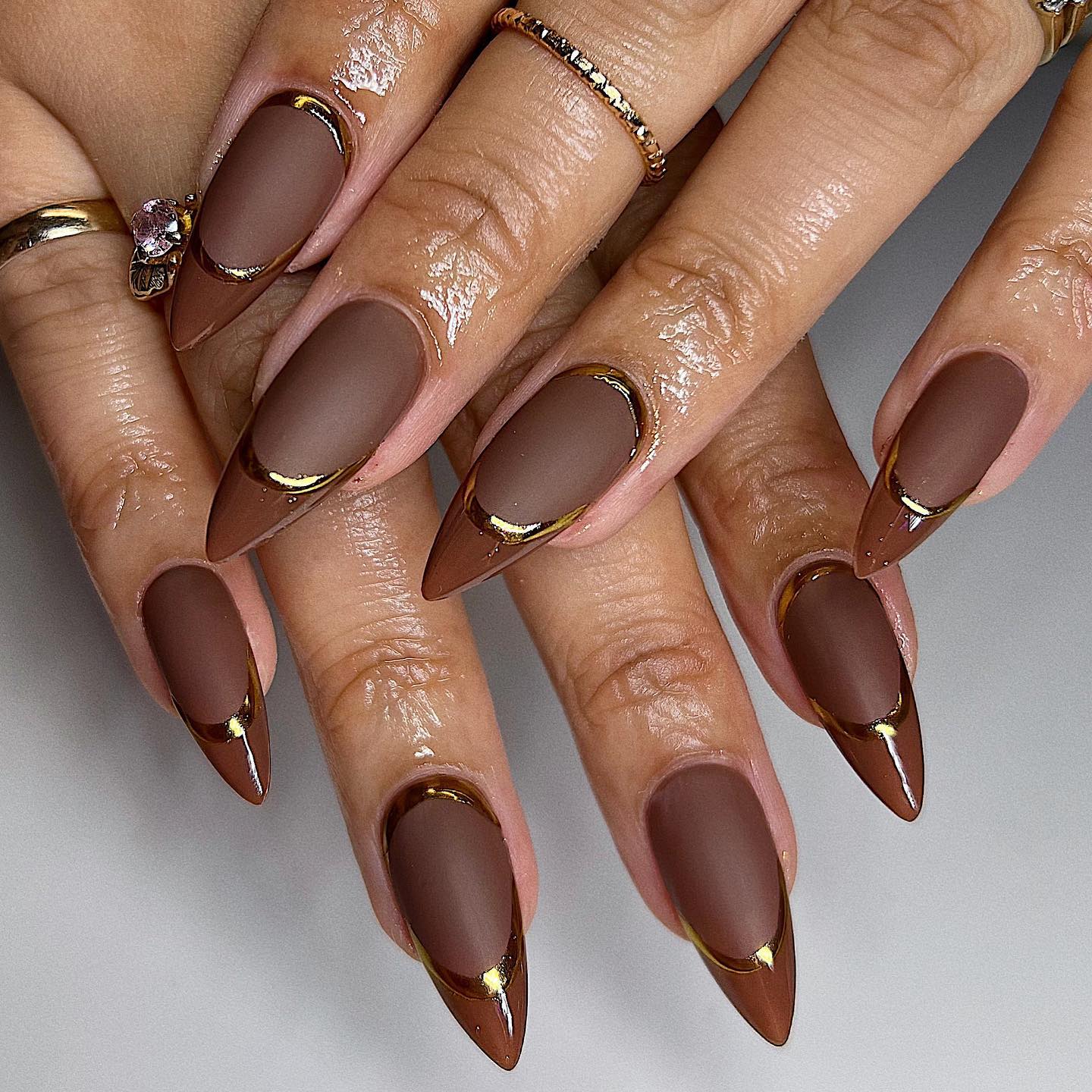 Latest Brown Chrome Nails Ideas To Try In