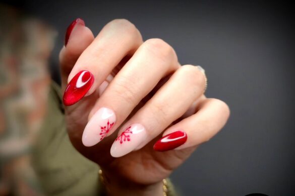 Latest Nude French Nail Designs To Try In