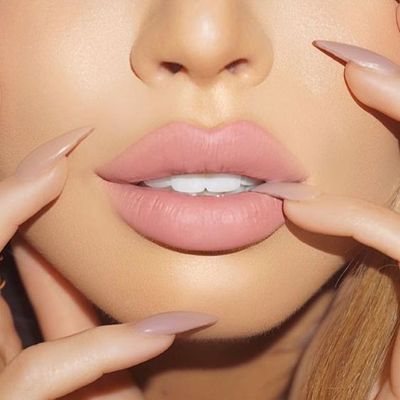 pink nude, lips, colour, trend, beauty, lipstick, colour 