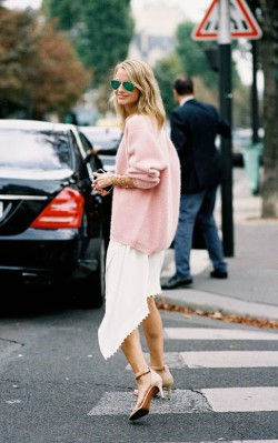 Pink cashmere jumper/ sweater dressed up with white long skirt and heels - shop the look