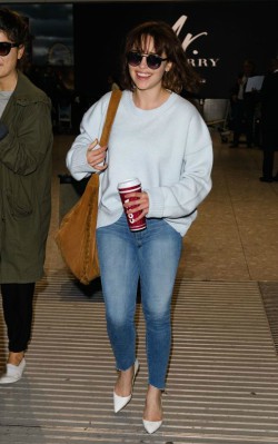 Emilia Clarke street style grey jumper and blue jeans - shop the look