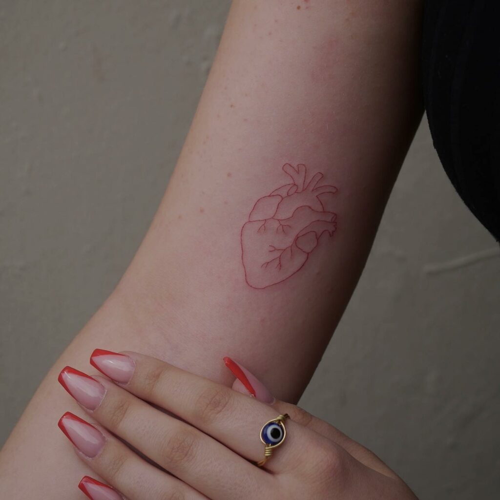 15 Fine Line Tattoo Designs For Minimalists