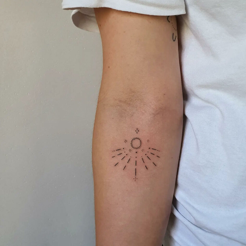 11+ Sun Rays Tattoo Drawing Ideas That Will Blow Your Mind!