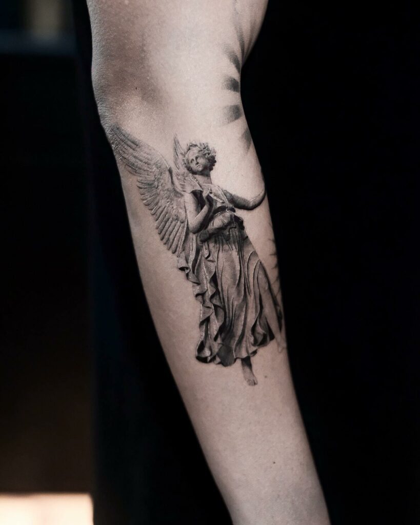 𝕱𝖎𝖒𝖒 on Instagram Censored Nike of Samothrace  Swipe for close up        tattoos blxckink blackworkerssubmission tttism  blacktattoo inkedmag