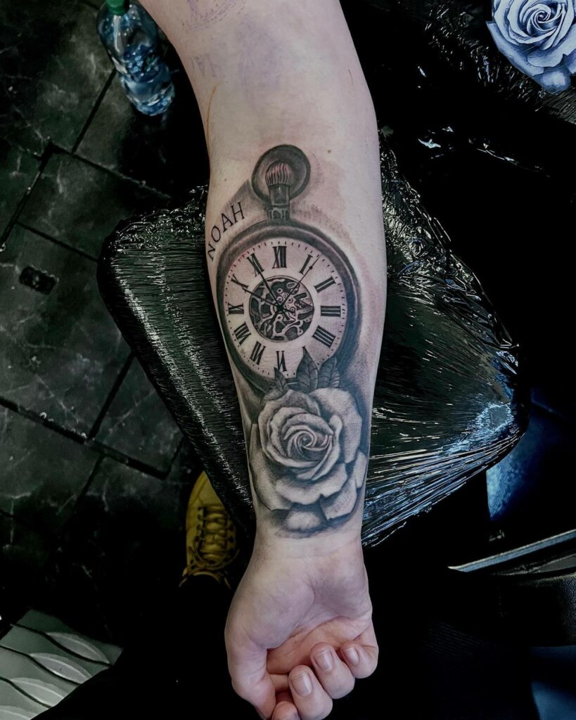 Ideas For Clock Tattoo Drawing With Flower Motif