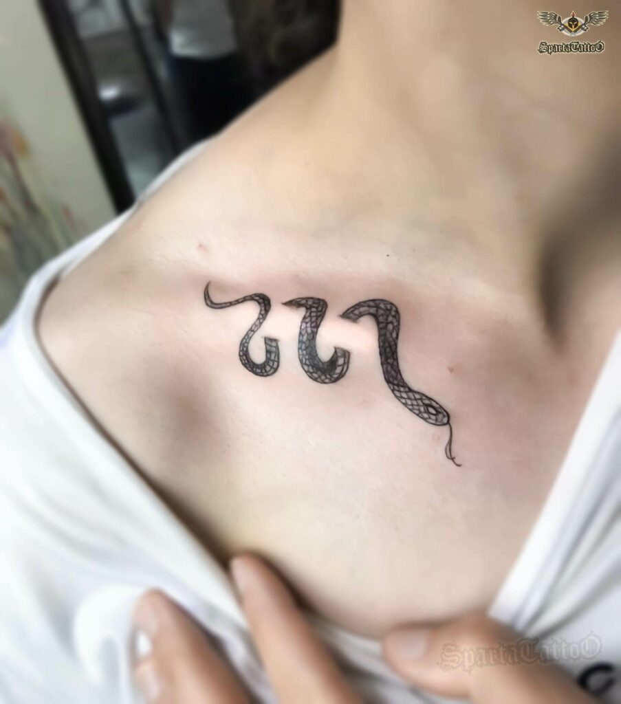 11+ Snake Collarbone Tattoo Ideas That Will Blow Your Mind!