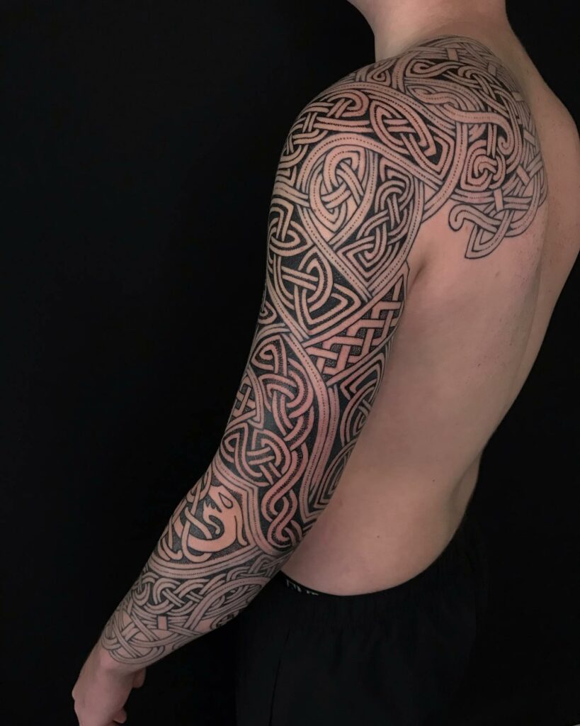Ancient Celtic Knot Wild Tribe Body Art