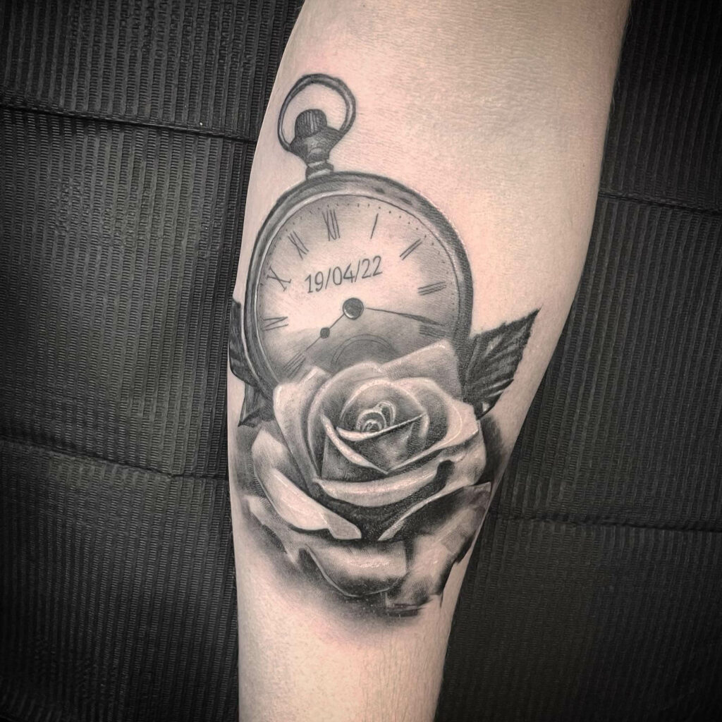 Clock Tattoo Design That Signifies A Special Day Or Time