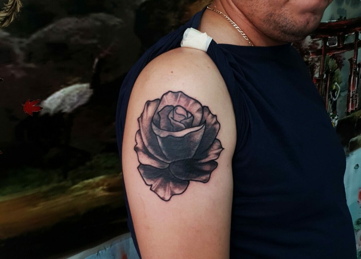 11+ Rose Cover Up Tattoo That Will Blow Your Mind