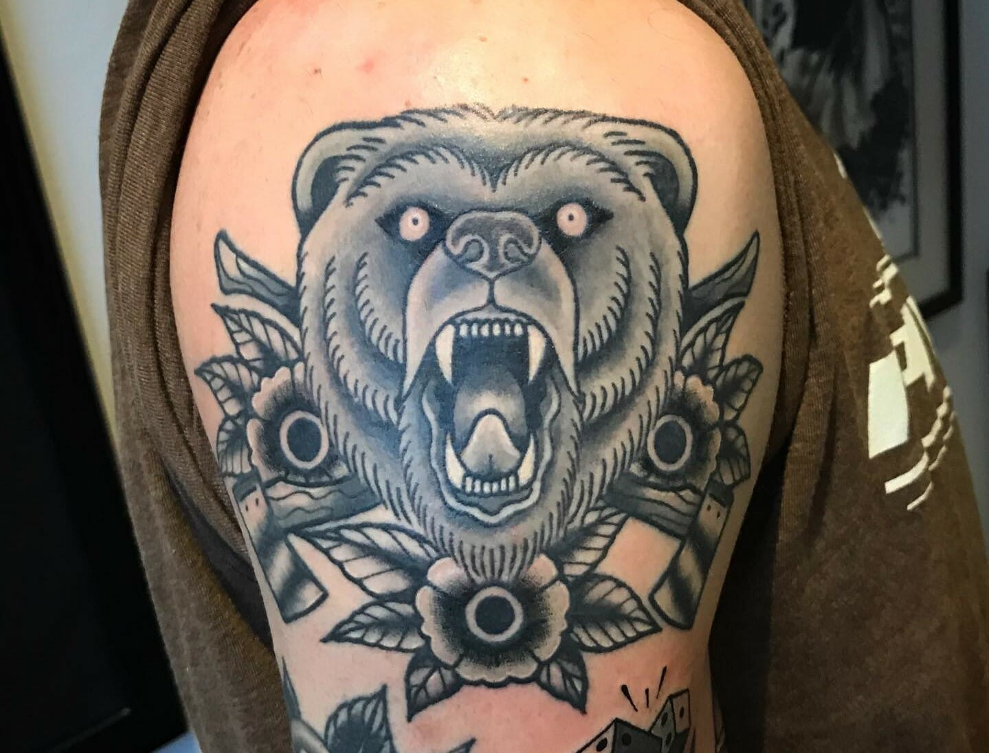 4. Tiny Grizzly Bear Tattoo - wide 2