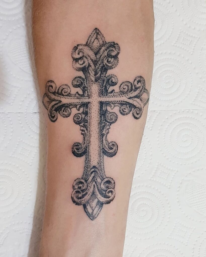 12+ Black Cross Tattoo Ideas To Inspire You!