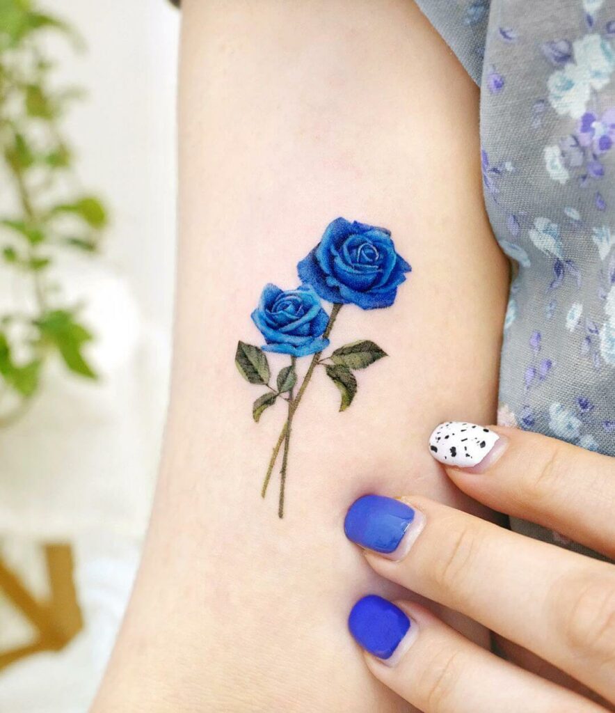33 Ultimate Blue Rose Tattoos To Try On Hands - Psycho Tats