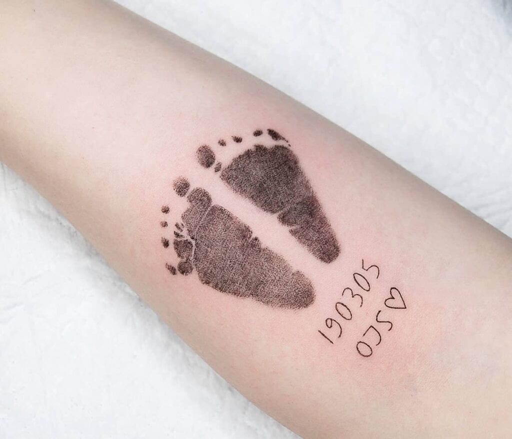 11+ Baby Footprint Tattoo Ideas for Mom