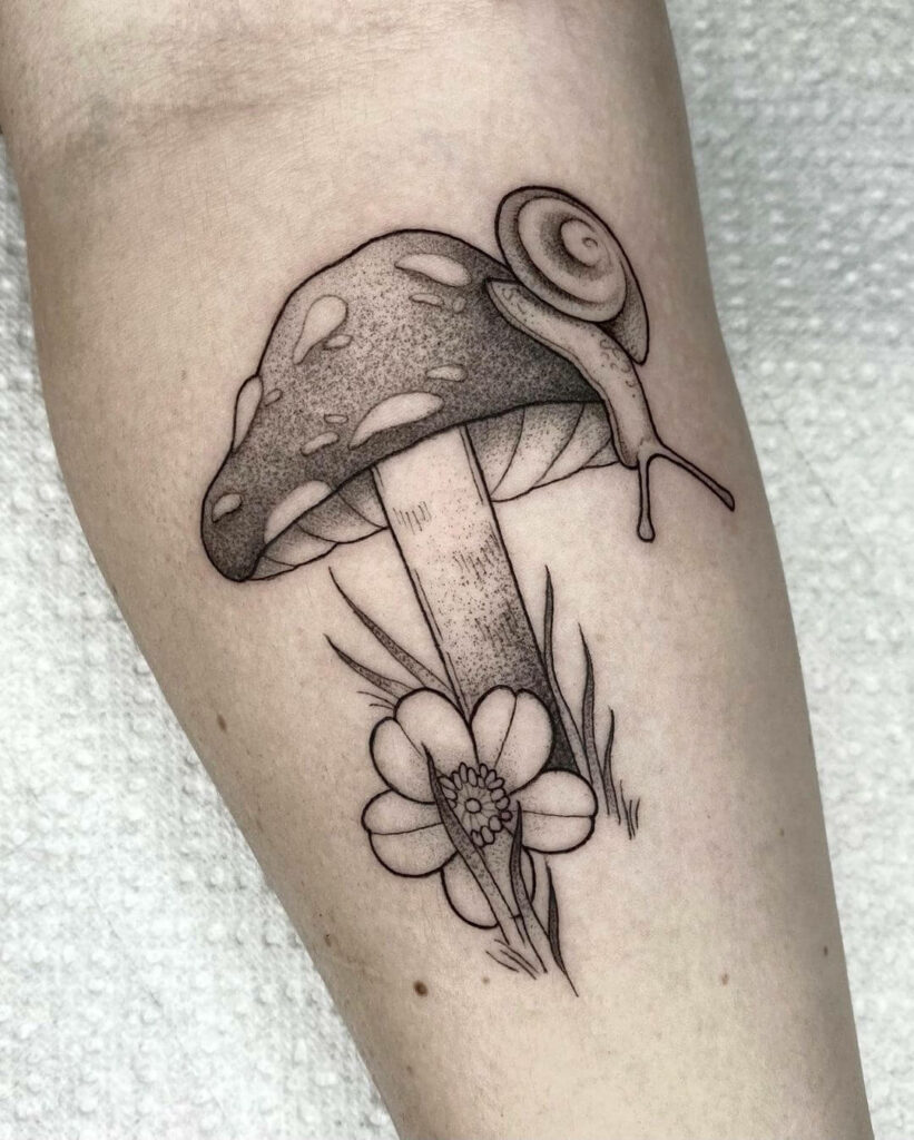 Snail buddy tattoo by Sabrina Parolin  Tattoogridnet
