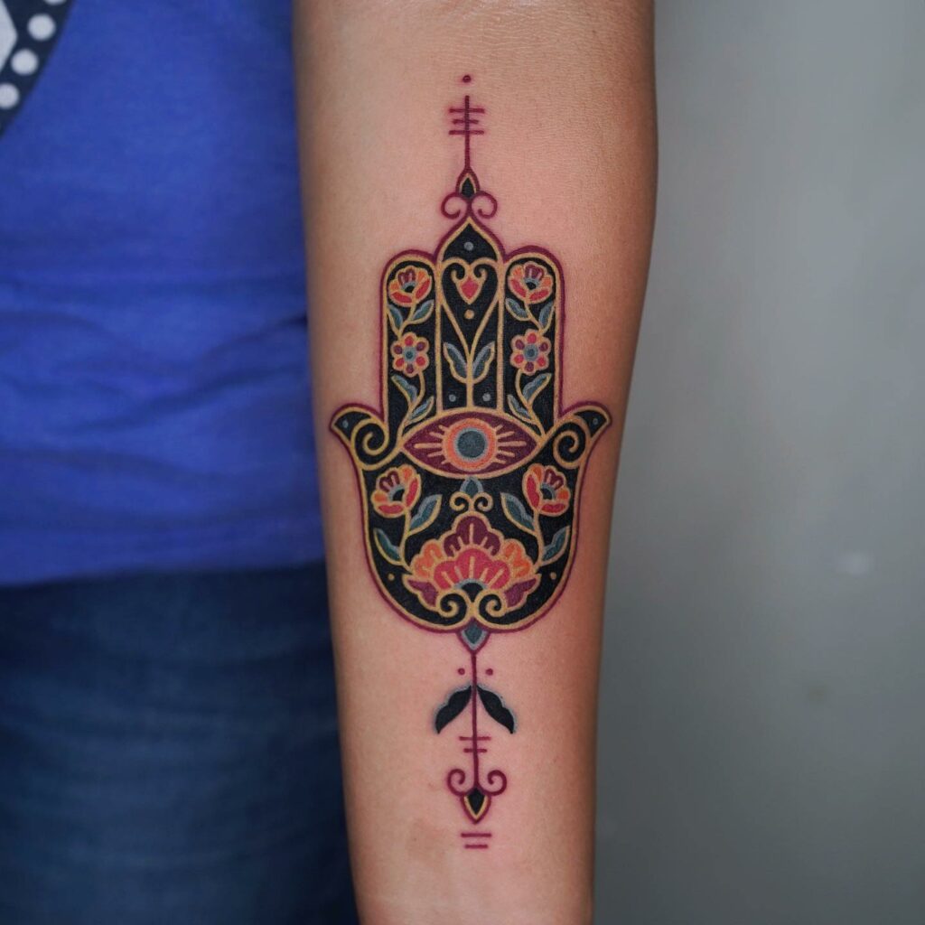 50 Female Strength Symbol Tattoo Designs That Will Blow Your Mind  alexie