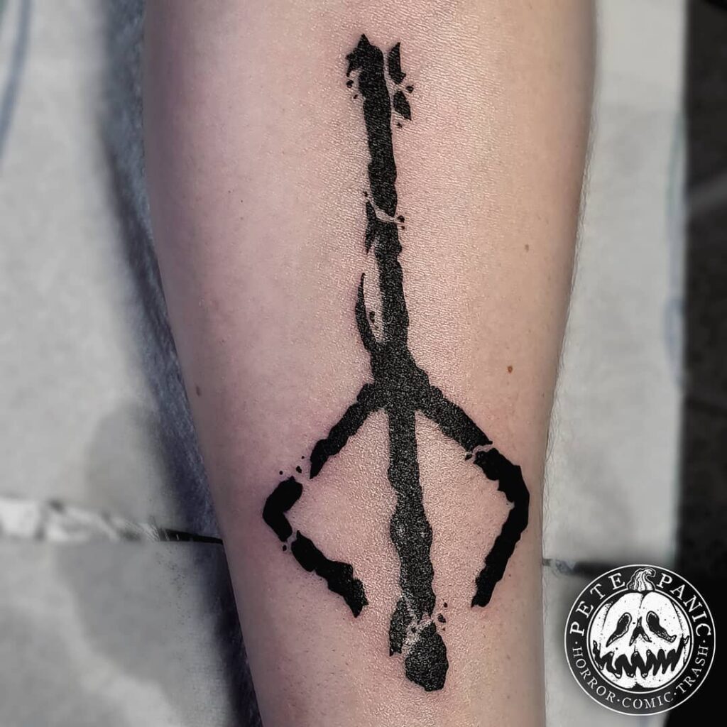 Edgy 'Bloodborne' Hunters Mark Tattoo