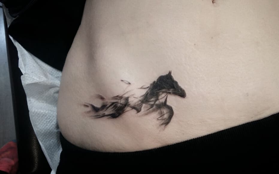 10 Small Hip Tattoo Ideas That Youll Love  Society19