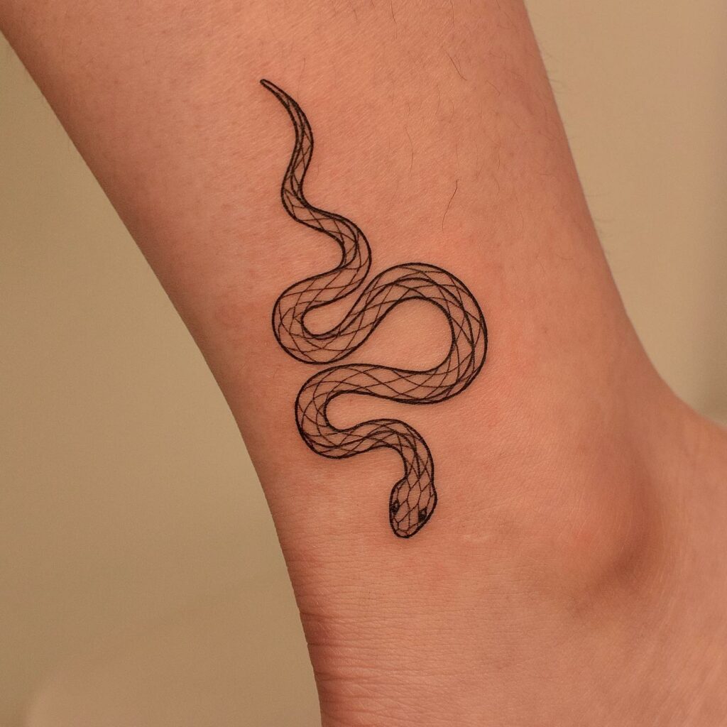 50+ AMAZING SNAKE TATTOO DESIGNS & THEIR MEANINGS! alexie