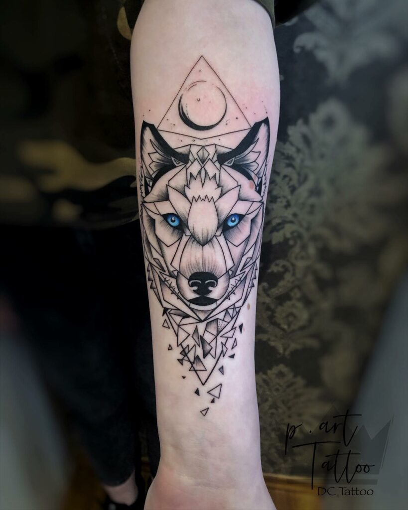 Geometric Wolf Tattoos