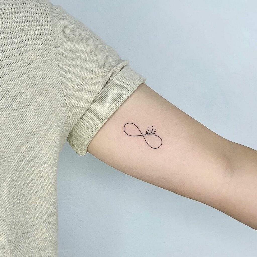 Incredible grey Ink 3d Infinity Tattoo On Ankle