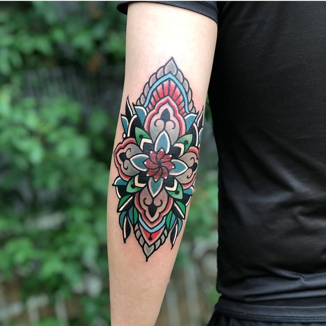 18 Inner Elbow Tattoo Ideas You Have To See To Believe  alexie