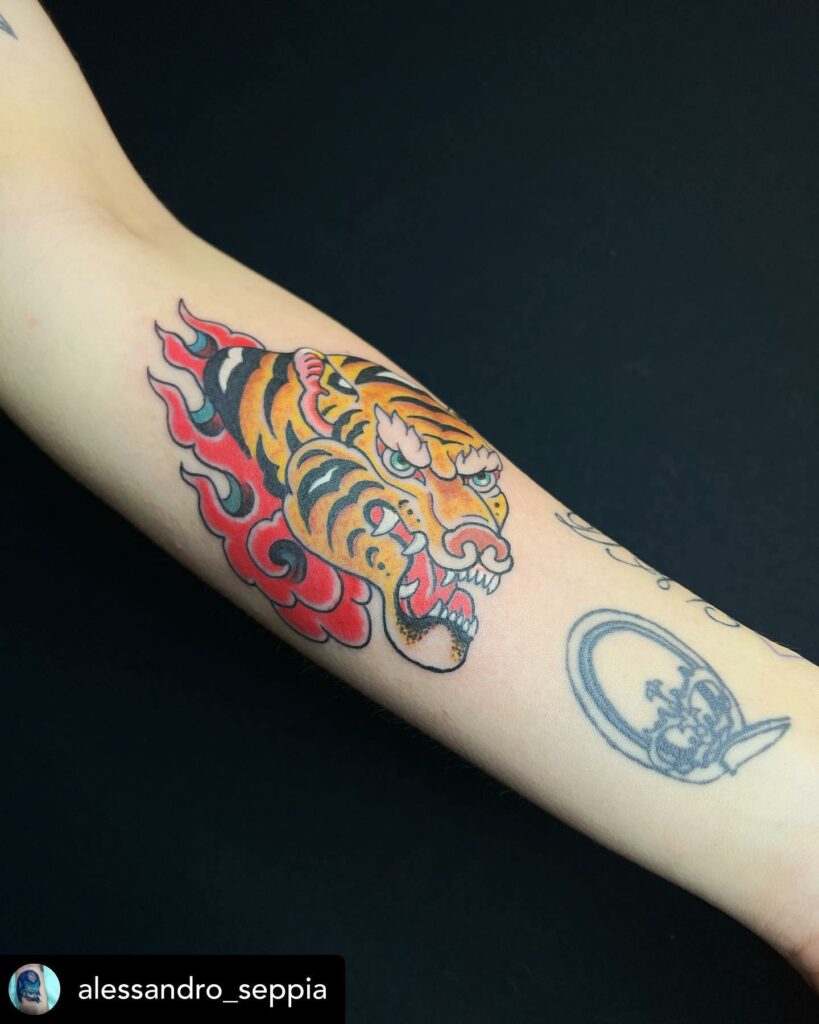 Tiger tattoo on progress #tigertattoo #tiger #realistictigertattoo #bl... |  tiger | TikTok