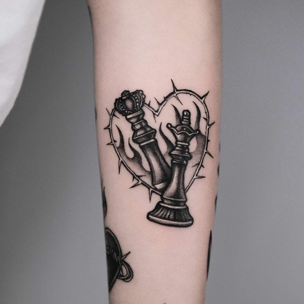 ▷ Queen chess piece tattoo: A unique and special way to express love for  chess in this 2023.