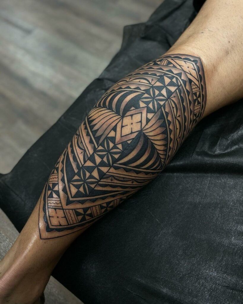 5766 Maori Tattoo Leg Images Stock Photos  Vectors  Shutterstock