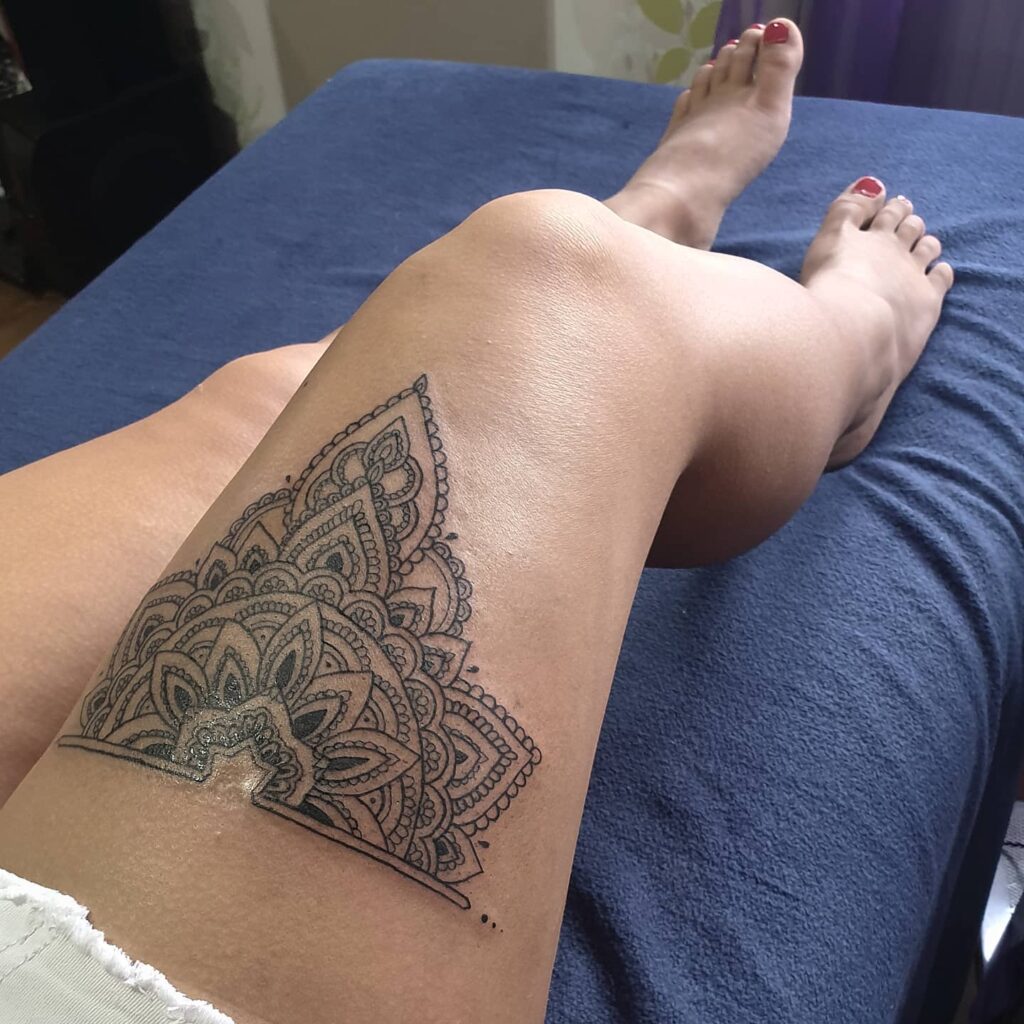 Female Knee Tattoo  Best Tattoo Ideas Gallery