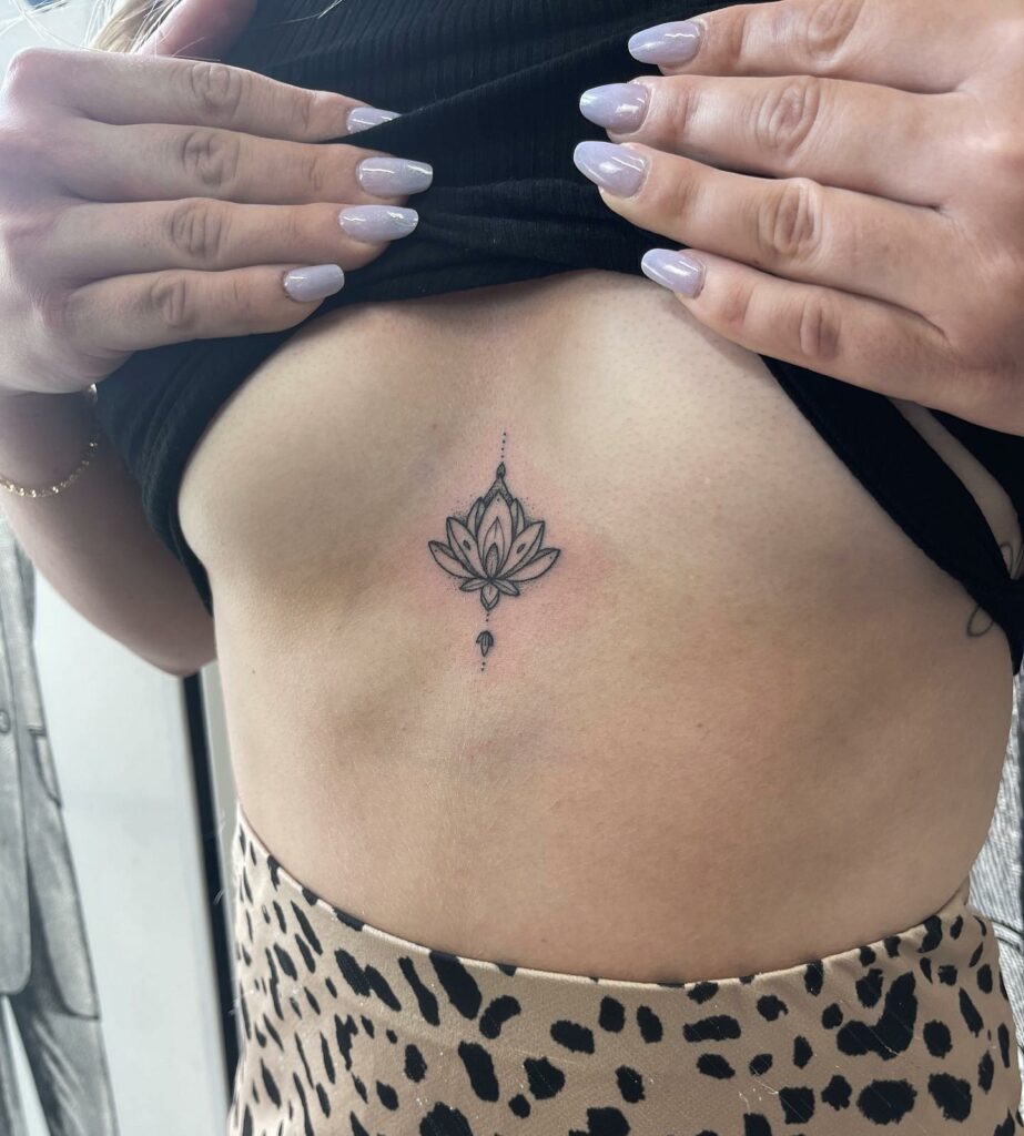 30 Sexy Sternum Tattoos For Women  The Trend Spotter