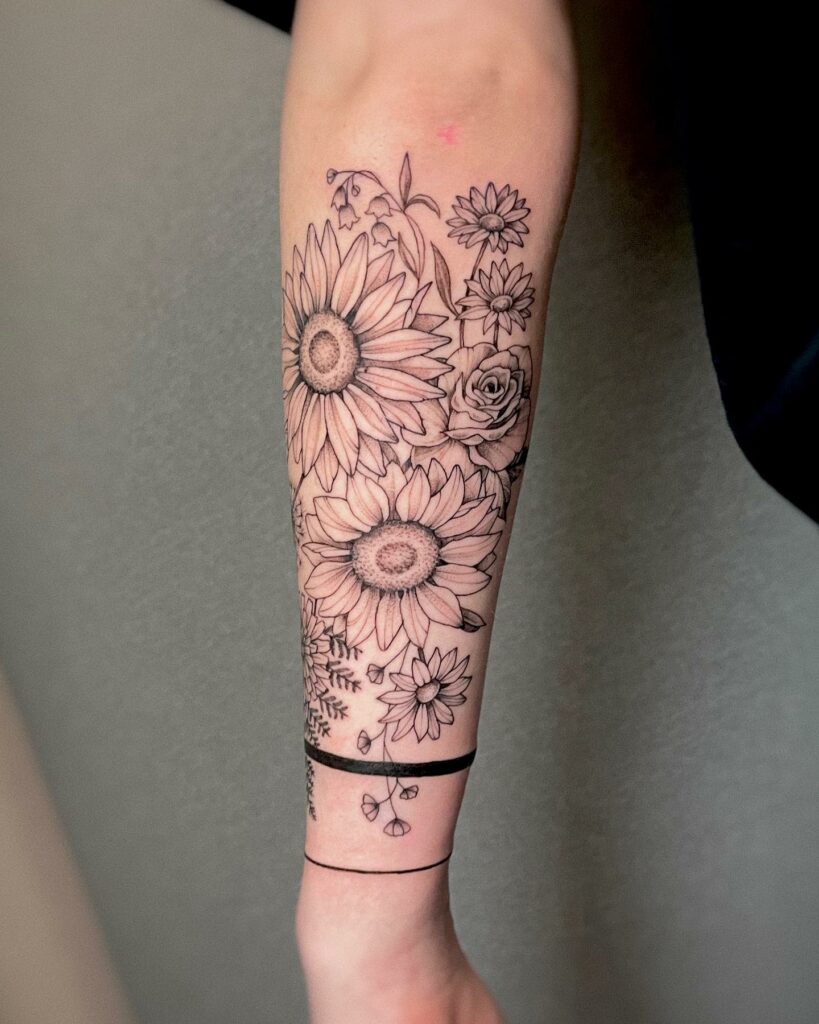 11+ Sunflower And Roses Tattoo Ideas That Will Blow Your Mind! - alexie