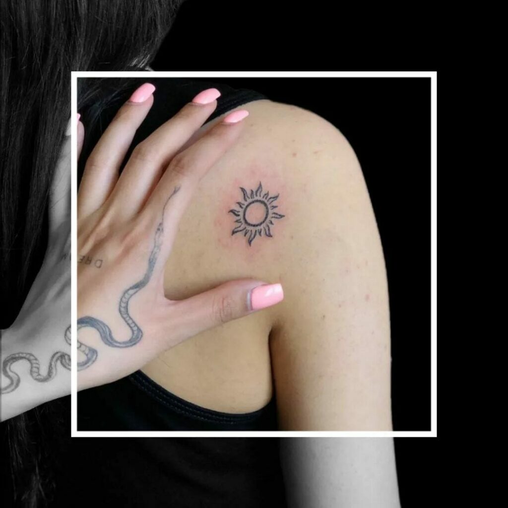 Hand drawn antique style sun with face of the greek and roman god Apollo  Flash tattoo or print design ve  Sun tattoos Mythology tattoos Greek  mythology tattoos