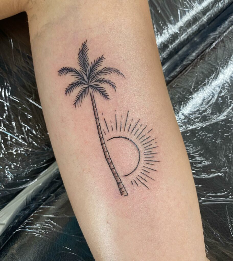 35 Matching Best Friend Tattoos to Celebrate Your Bond