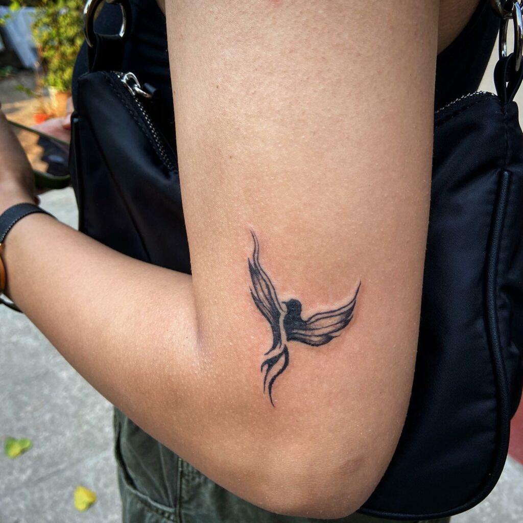 11+ Minimalist Phoenix Tattoo Small Ideas That Will Blow Your Mind