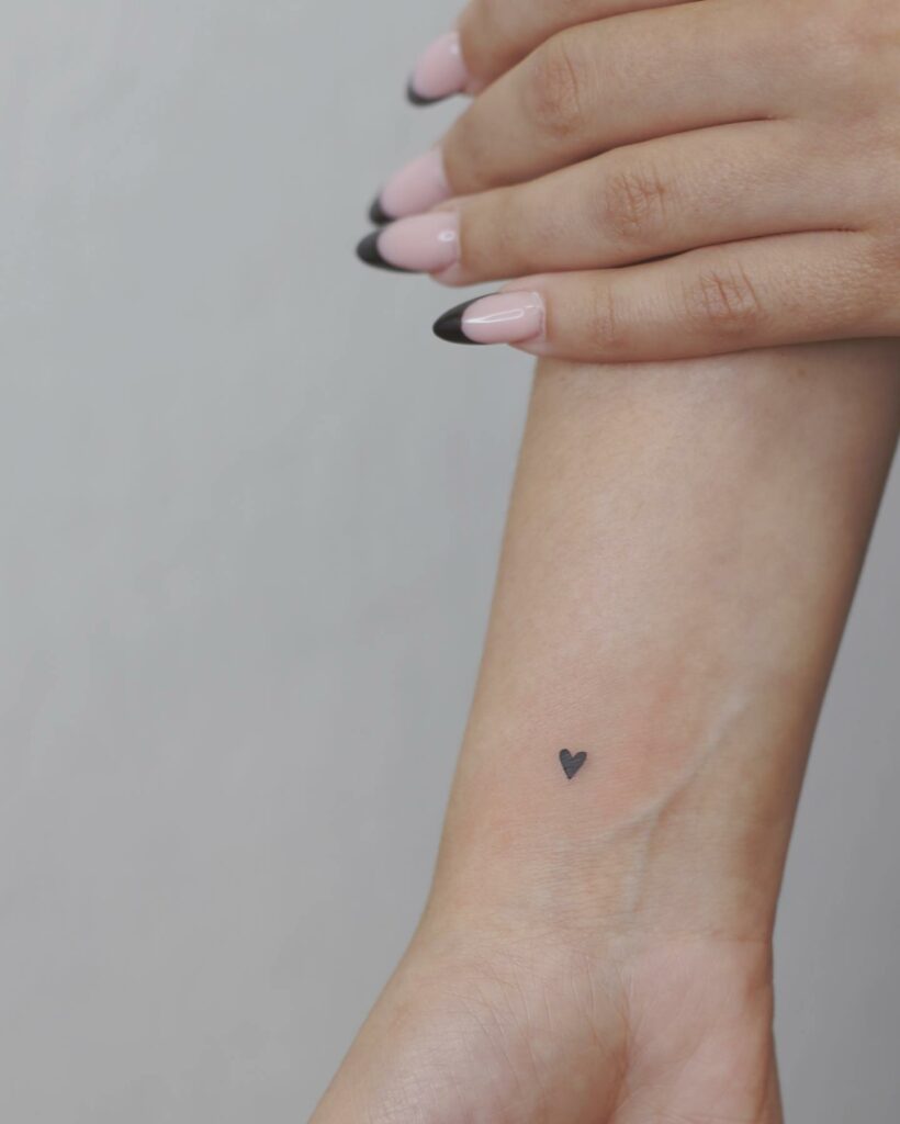 10 Small Heart Tattoos Ideas That Will Blow Your Mind   Small Heart Tattoos Ideas 820x1024 