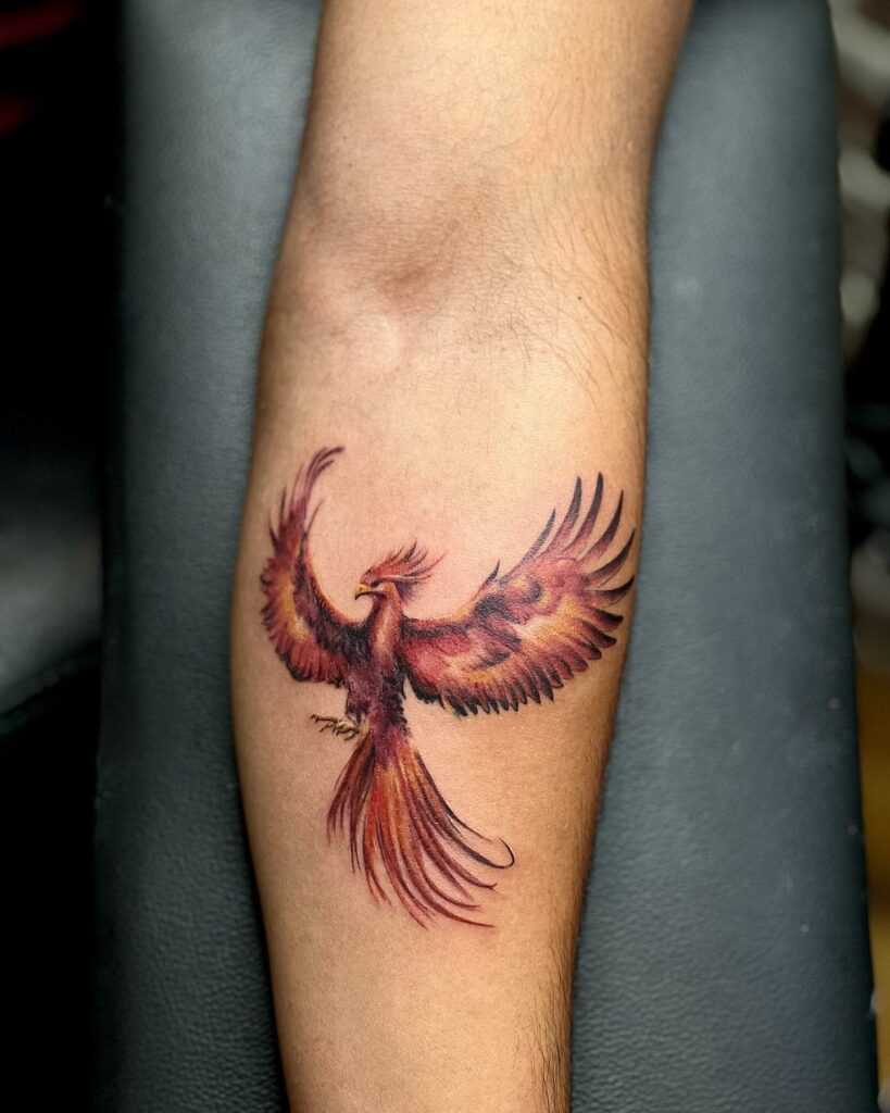tattoo design a realistic phoenix on the side on the hip of a woman the  tattoo should start on the ribs and end on the thigh  ImagesAI Diffusion