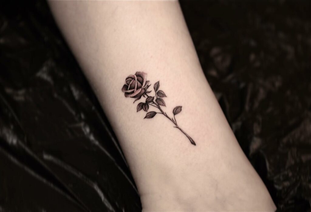 Small Realistic Rose Tattoo Stencil