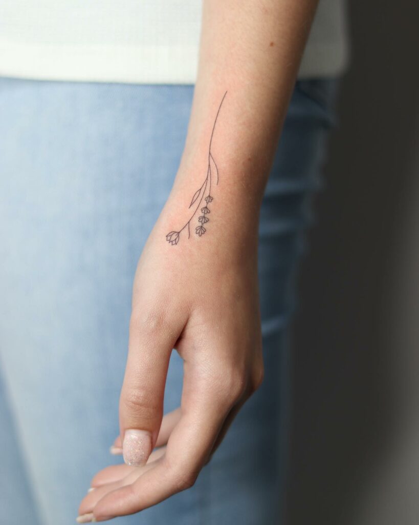 Small Tattoo Ideas For Your Hand
