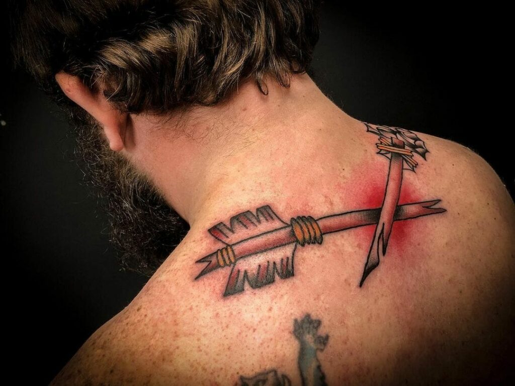 Super Attractive Broken Arrow Tattoo For The Shoulder