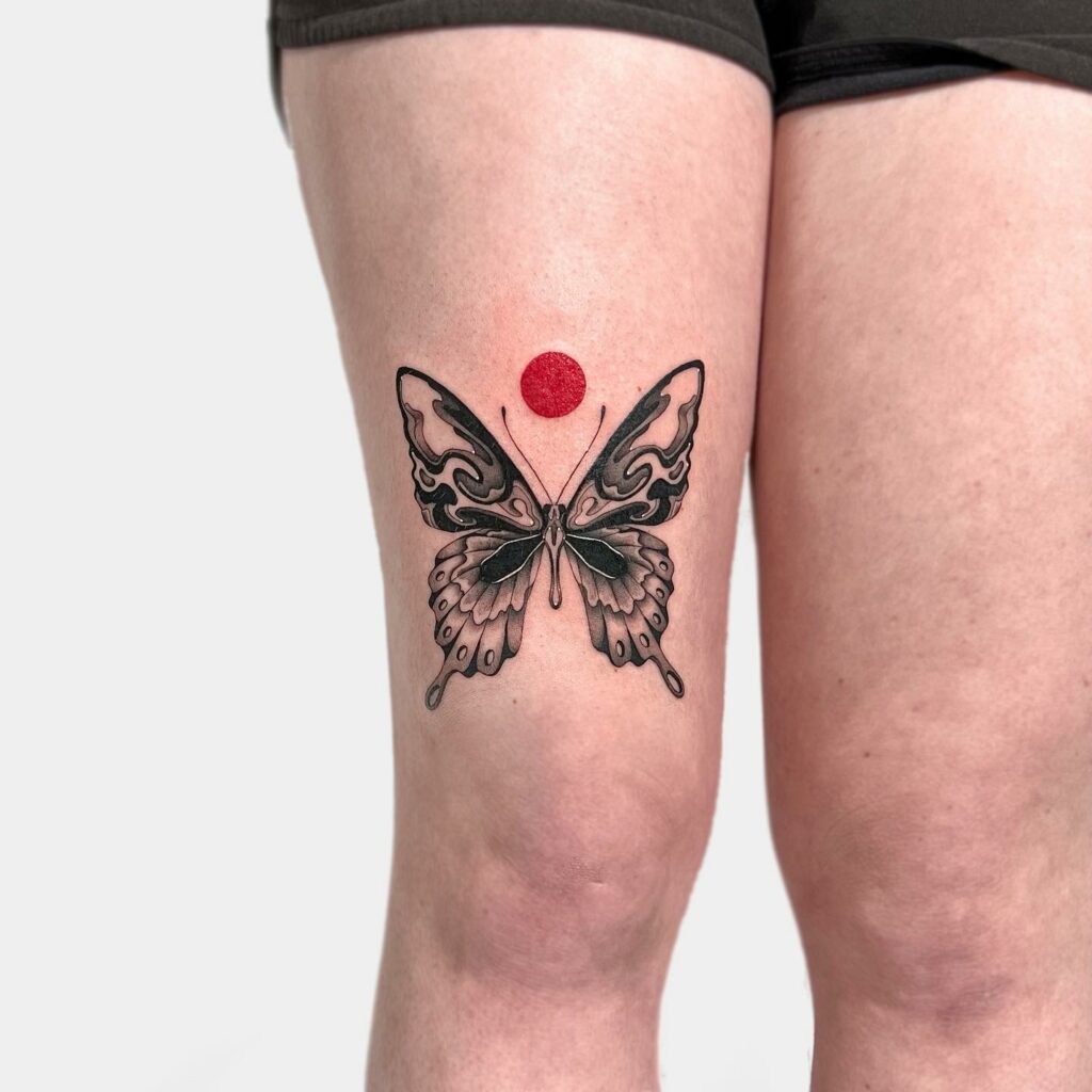 Tattoos Made On Leg
