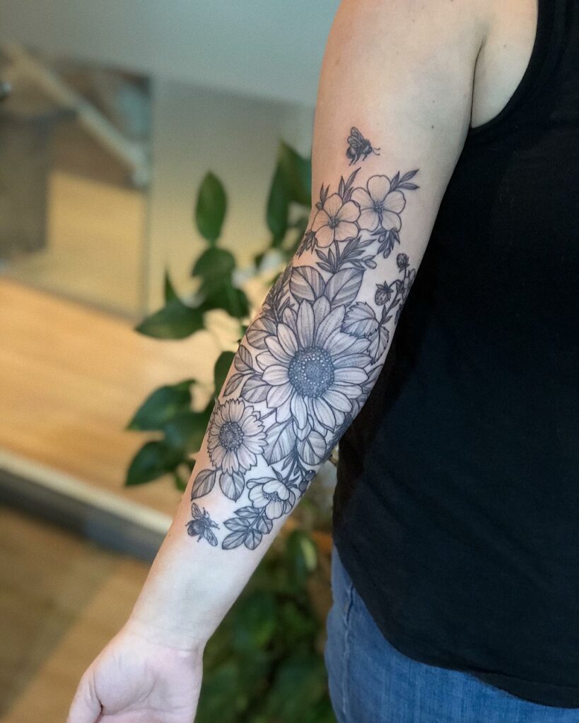 31 Floral Tattoo Designs That Are Both Pretty and Meaningful  See Photos   Allure