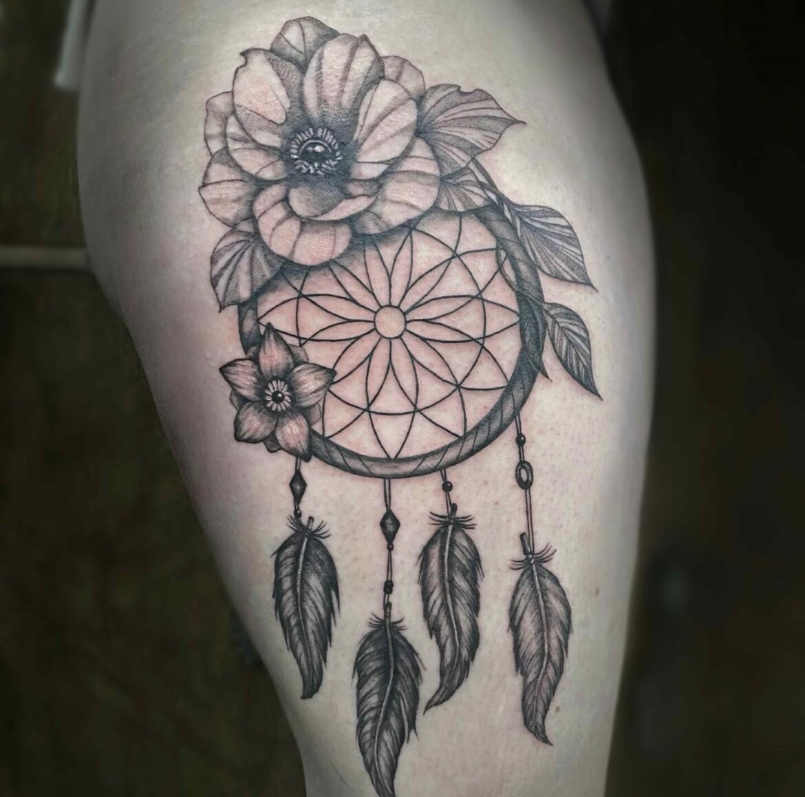Thigh Unique Dream Catcher Tattoos