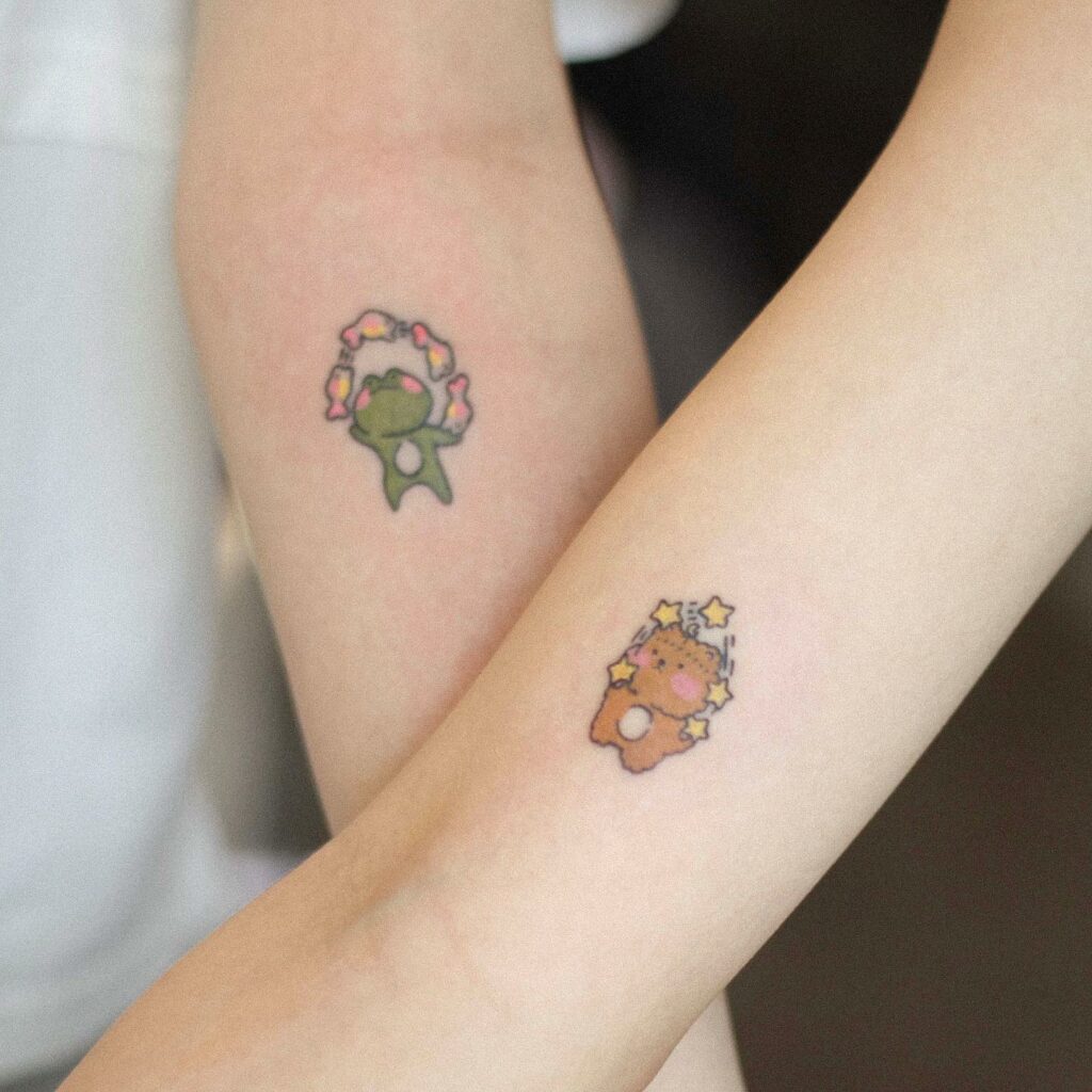 12 Tiny Frog Tattoo Ideas To Inspire You  alexie