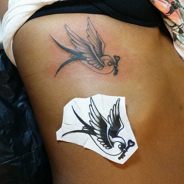 Fly Along With These Cool Bird Tattoos