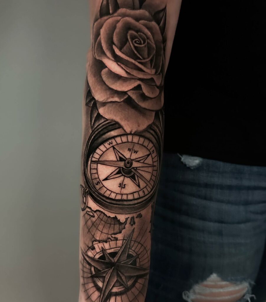12 COOL CLOCK TATTOOS PLUS MEANINGS