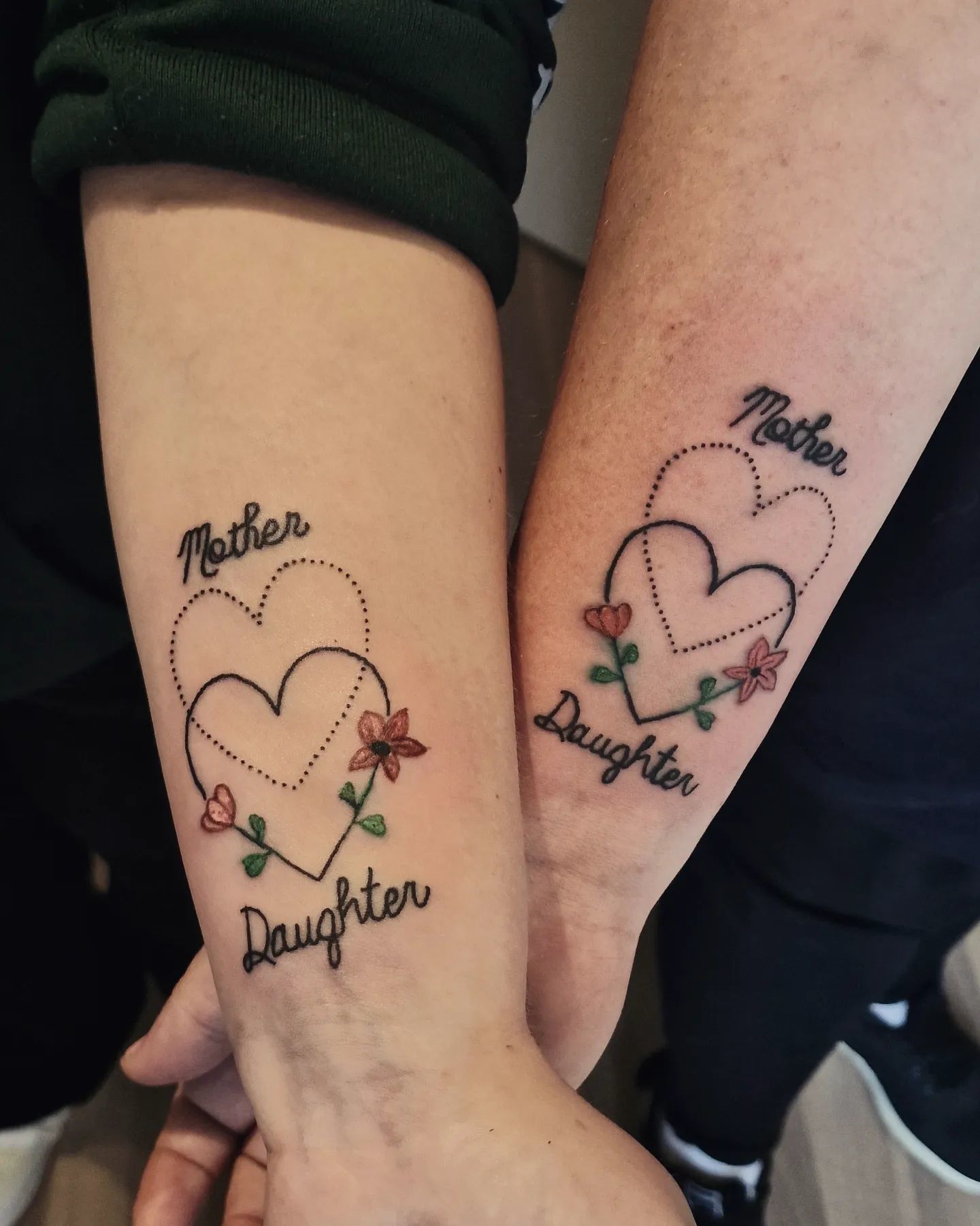 12+ BEAUTIFUL MOTHER AND DAUGHTER TATTOO IDEAS TO SHOWCASE YOUR LOVE