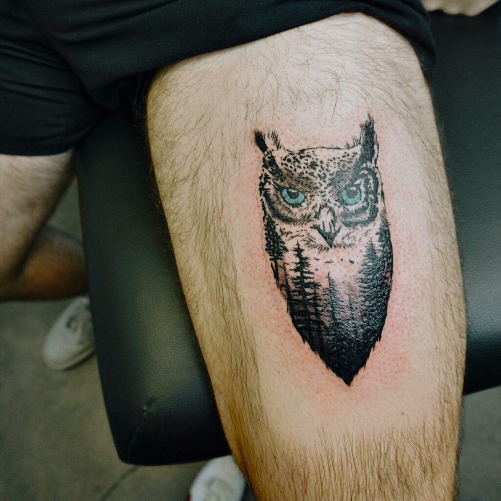 Colorful Thigh Tattoos for Men