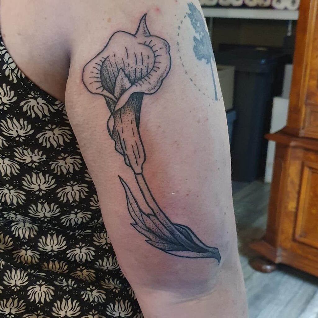 Multifaceted Calla Lily Tattoo