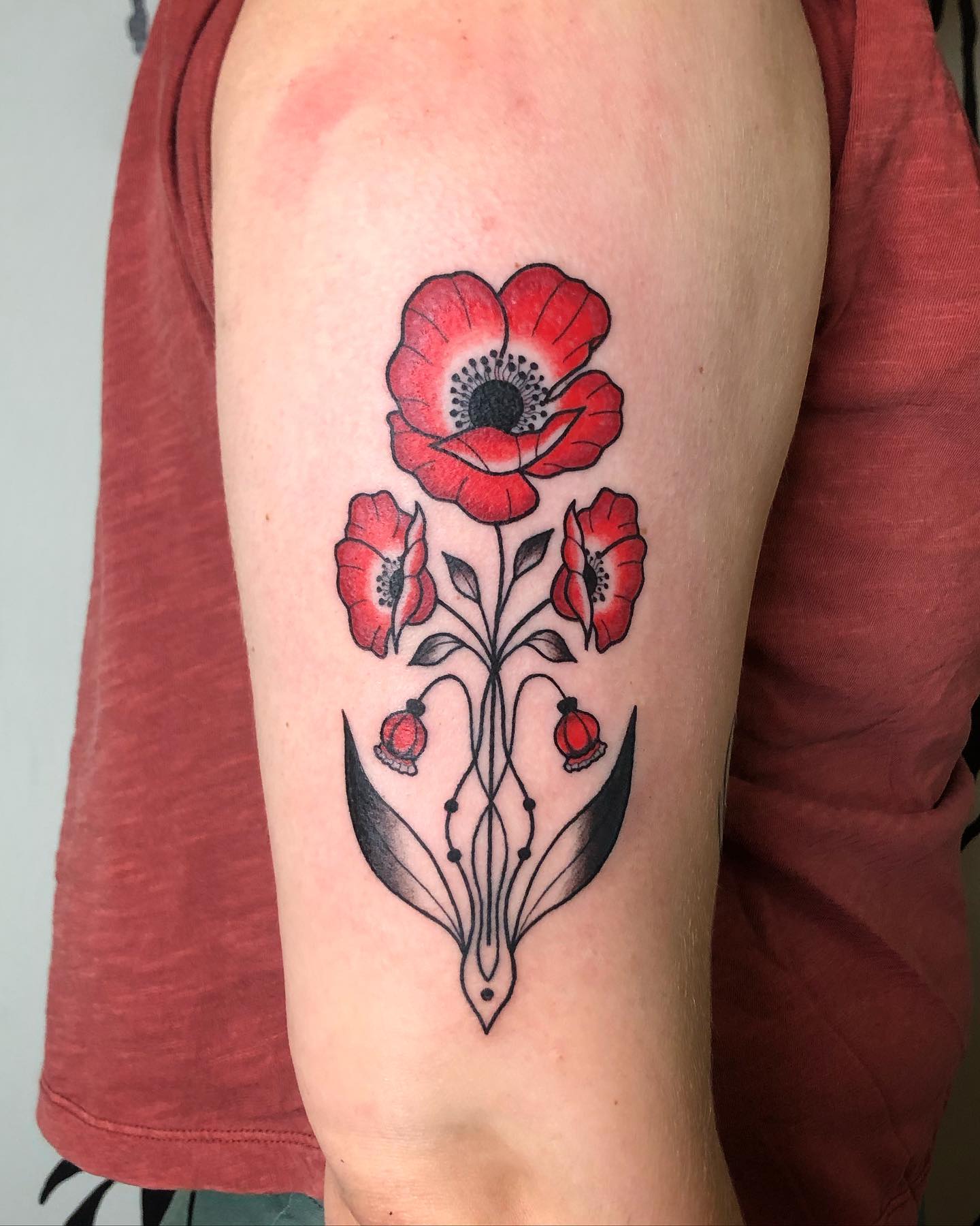 POPPY FLOWER TATTOOS AN ACCURATE GUIDE TO THEIR MEANINGS